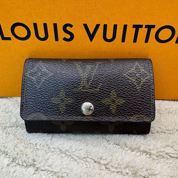 LOUIS VUITTON ルイヴィトンモノグラム4連 キーケース