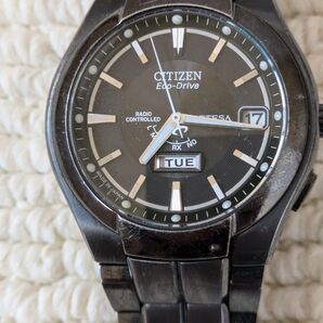 CITIZEN ATTESA エコ・ドライブ電波時計