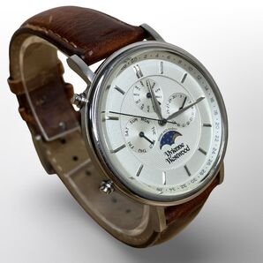 【美品】Vivienne Westwood 腕時計 ムーンフェイズ クロノグラフ メンズ ヴィヴィアンウエストウッド