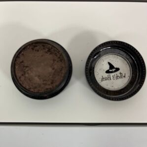 アイシャドウ