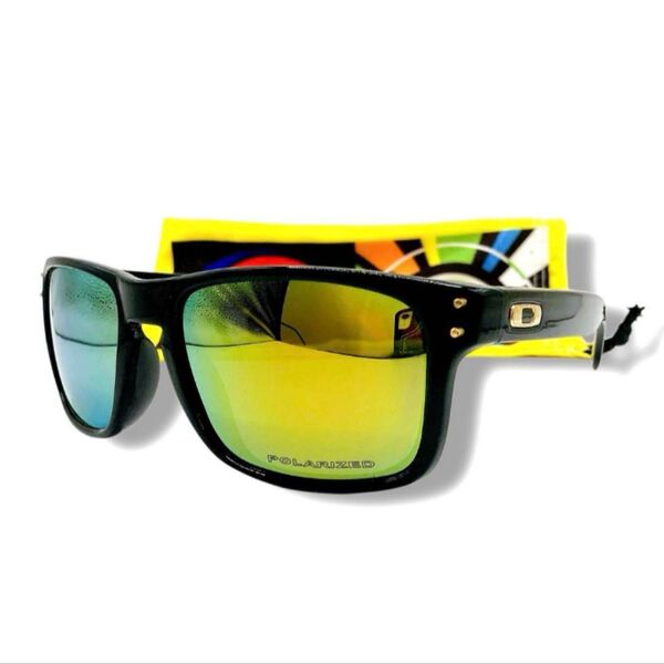 美品 OAKLEY サングラス ホルブルック 偏光グラス ミラーレンズ ブラック HOLBROOK 度なし サイドロゴ 収納袋付き