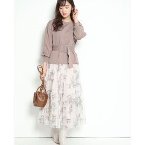 JUSGLITTY ジャスグリッティー アートプリーツフラワースカート