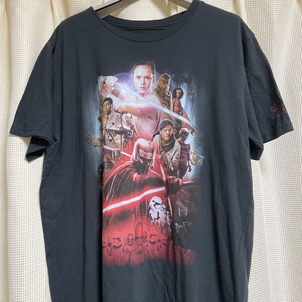 スターウォーズ Tシャツ ブラック Lサイズ 古着 ムービーtシャツ ディズニー