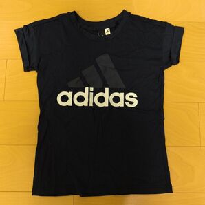 adidas ネイビー Tシャツ Sサイズ
