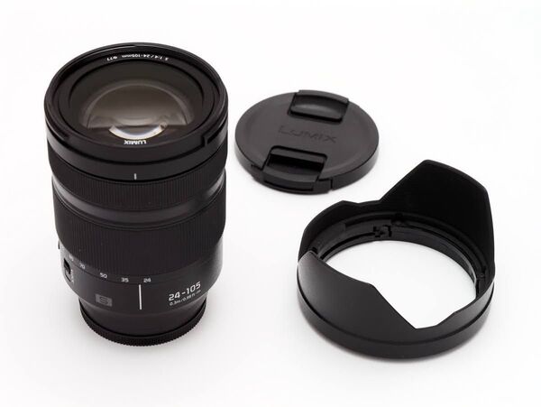 LUMIX S 24-105mm F4 MACRO O.I.S. S-R24105