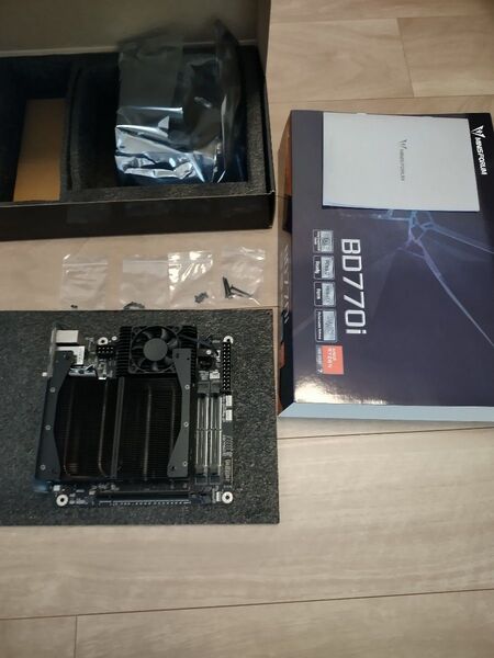minisforum bd770i Mini-ITXマザーボード AMD Ryzen 7 7745HX搭載マザーボード