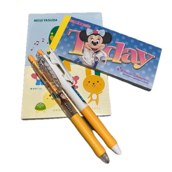 【新品未使用】明治安田生命 ディズニー メモ帳2点 ボールペン 2点