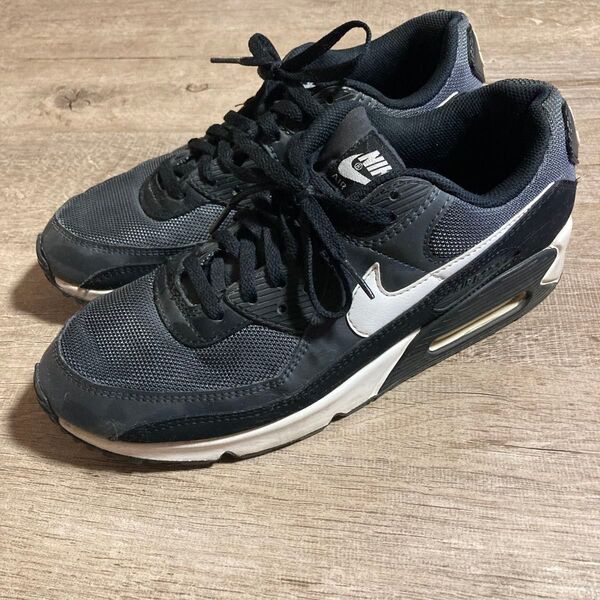 NIKE AIR MAX 90 ESSENTIAL 黒スニーカー 28.5cm