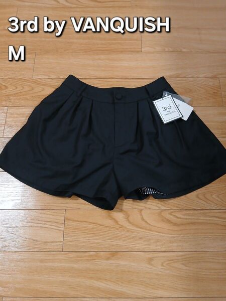 3rd by VANQUISH プリーツショートパンツ M