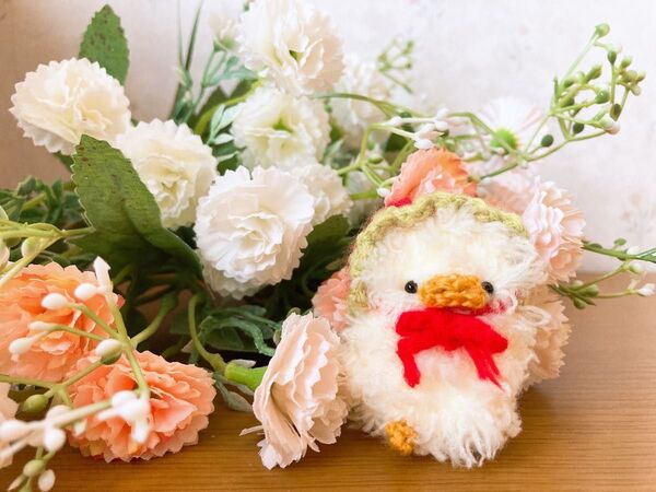 もけもけひよこ いちご ハンドメイド
