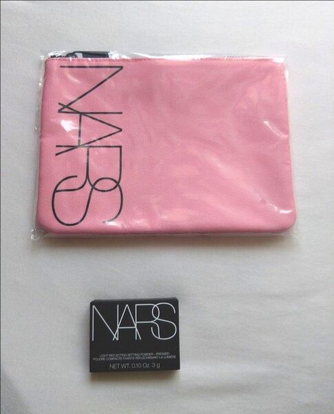 NARS ライトリフレクティングセッティングパウダー プレストNミニ02415 3gと特製ポーチのセット