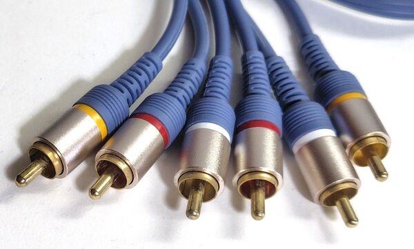 AVケーブル 約1m RCA ピンプラグ 金メッキ