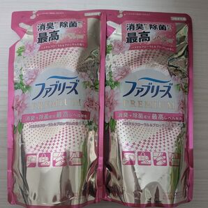 P&G ファブリーズPREMIUM 消臭除菌 つめかえ用320mlの2個セット おりがみ