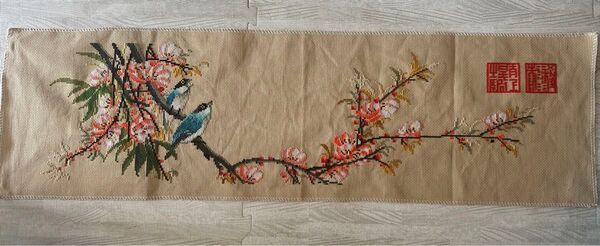 クロスステッチ 刺繍作品 鳥と花 ベージュ ハンドメイド