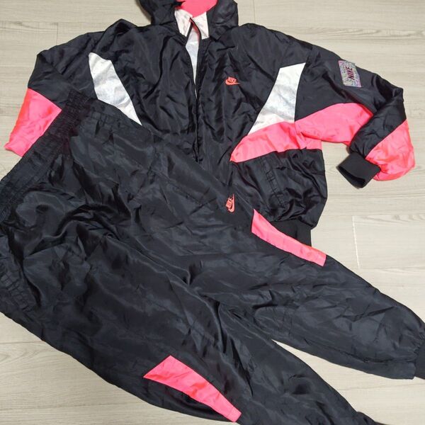 90’sNike フード付きナイロンジャージ 黒/ピンク ウィンドブレーカー 上下セット ウインドブレーカー セットアップ 黒桃色
