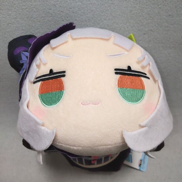 ホロライブ 紫咲シオン 寝そべりぬいぐるみ