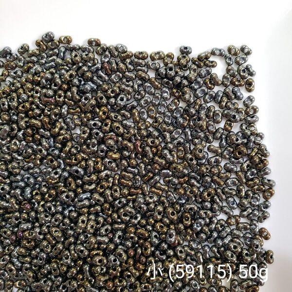チェコビーズ ファルファーレ 小 約2×4mm (59115) 50g