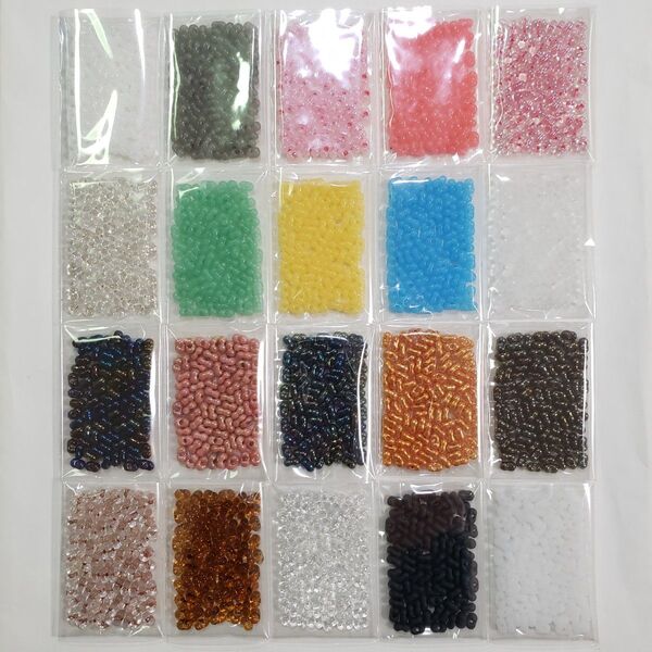 チェコビーズ ファルファーレ 大 約3.2x6.5mm 10g×20色=200g