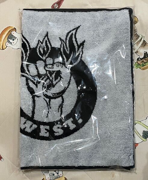 公式スポーツタオル WEST. ファミクラストア