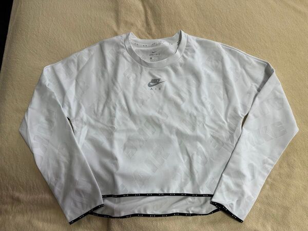 【未使用】NIKE ナイキ レディース トレーニングウェア Mサイズ