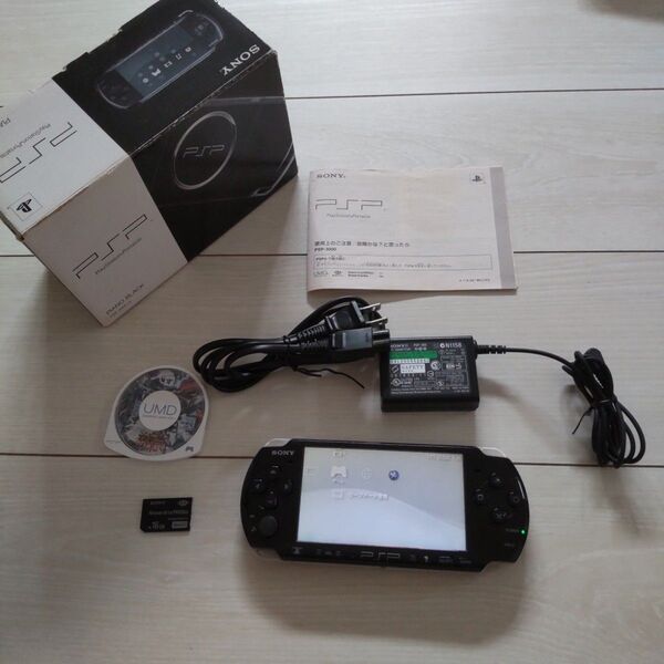 美品★psp3000本体★黒★箱、説明書、バッテリー、充電器、メモリー、ゲーム付き♪動作OK!除菌済み!