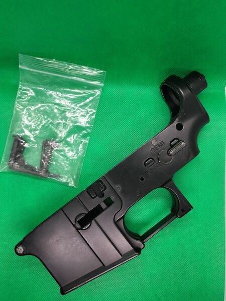 メタルロアレシーバー M4系 ロアフレーム 黒 電動ガン m4 AR15