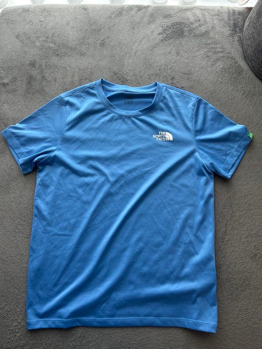 THE NORTH FACE ノースフェイス　韓国　Tシャツ ライトブルー 160サイズ　速乾性