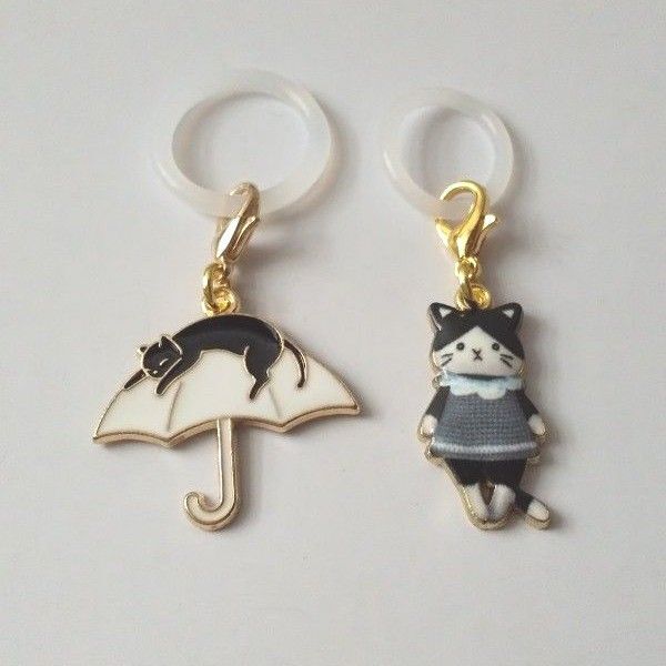 ハンドメイド黒猫アンブレラチャーム 2個セット/アンブレラマ―カ―、傘の目印