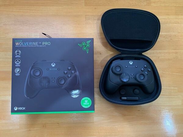 Razer レーザー Wolverine V3 Pro RZ06-05200100-R3M1 (2623041)