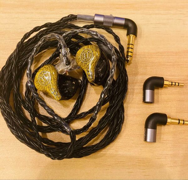 美品qdc Hifi Gemini-Sとqdc V14 3in1 Cable Black のセット