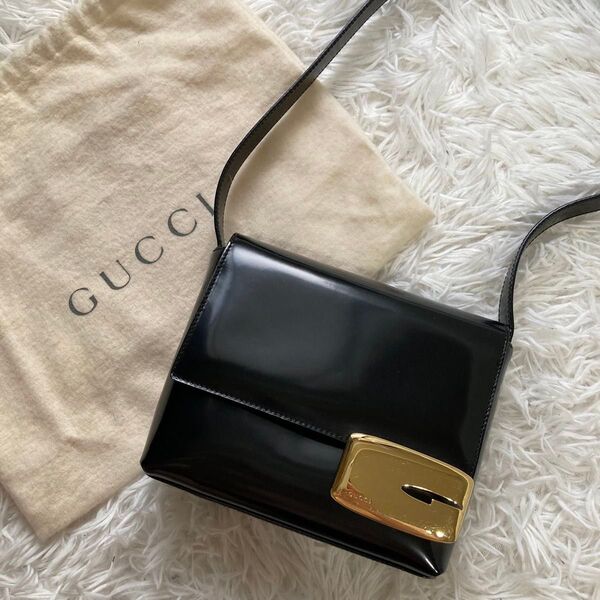 美品 GUCCI グッチ 希少 Gロゴ ショルダーバッグ エナメル ゴールド金具 パテントレザー ブラック 黒 ポーチ レディース