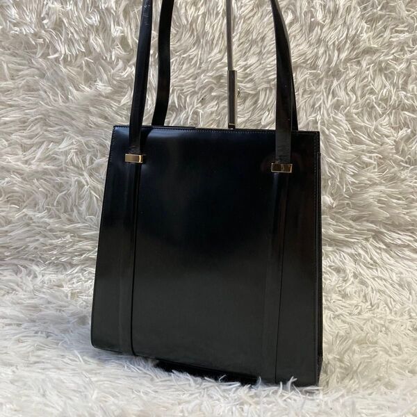 美品 GUCCI グッチ ショルダーバッグ フォーマル レザー がま口 ブラック ハンドバッグ バック ゴールド金具 レディース