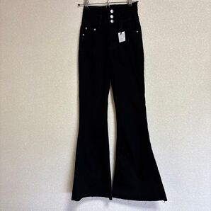 フレアデニムパンツ Mサイズ ブラック 新品未使用タグ付き