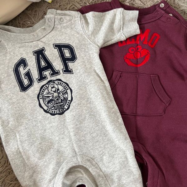 長袖ロンパース GAP 0-3m