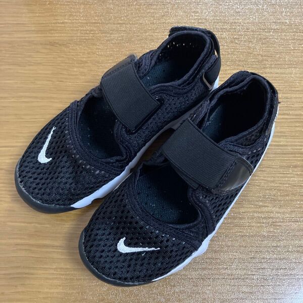 NIKE ナイキ エアリフト サンダル スニーカー キッズ 18cm ブラック 黒