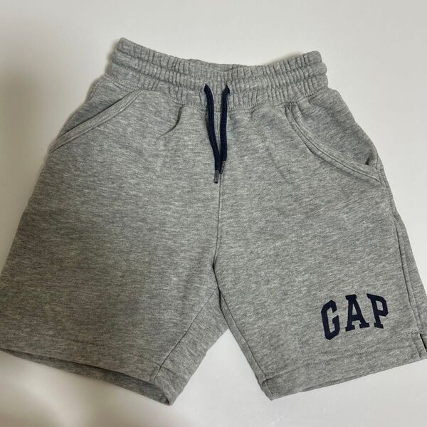 【中古】子供服 キッズ 半ズボン ハーフパンツ GAP 100cm 3years グレー