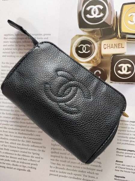 【内側 美品!!!】シャネル / CHANEL / キャビアスキン / ココマーク / ポーチ / ブラック