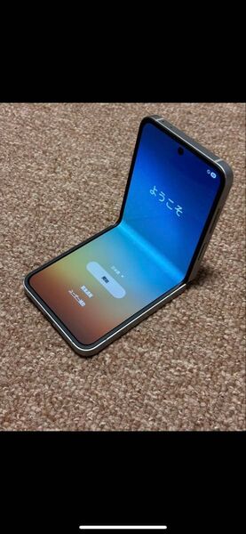 Galaxy Z Flip6 256GB シルバーシャドウ