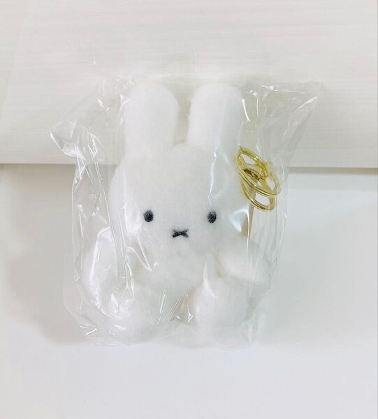 ミッフィー MIFFY ぬいぐるみ キーリング キーホルダー 韓国限定 ホワイト