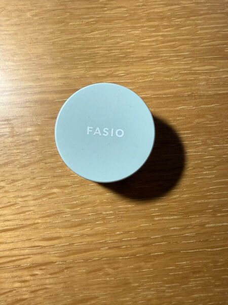 FASIO ウルトラカバーコンシーラー 02ミディアムベージュ