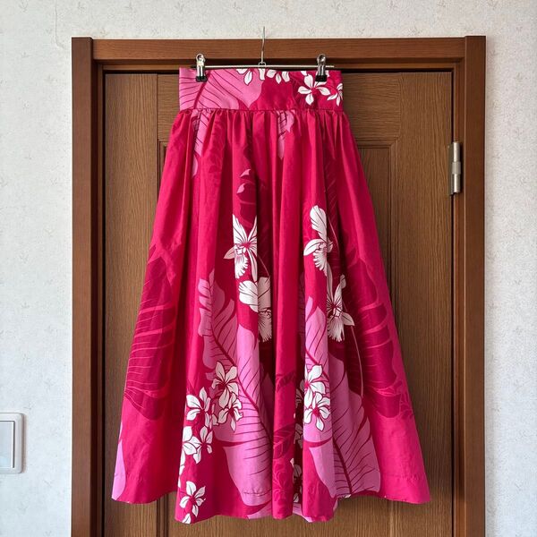 お値下げ中〜フラダンススカート