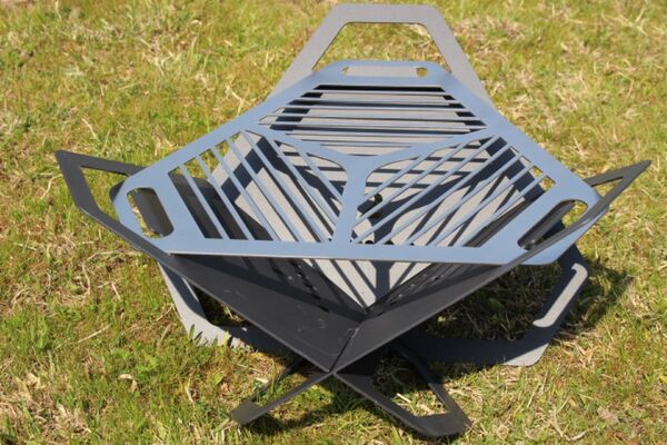 CHANODUG OUTDOOR トライアングルファイヤースタンド アイアン焚き火台プレートコンロ 焚き火台 バーベキューグリル