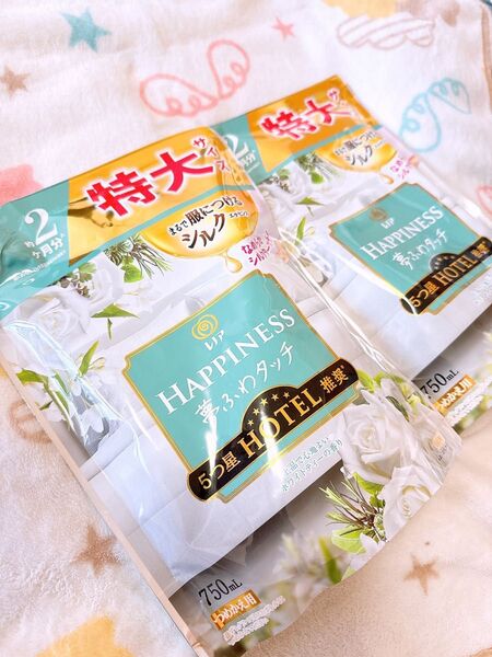 レノア ハピネス 夢ふわタッチ ホワイトティーの香り 詰め替え 750ml 2袋
