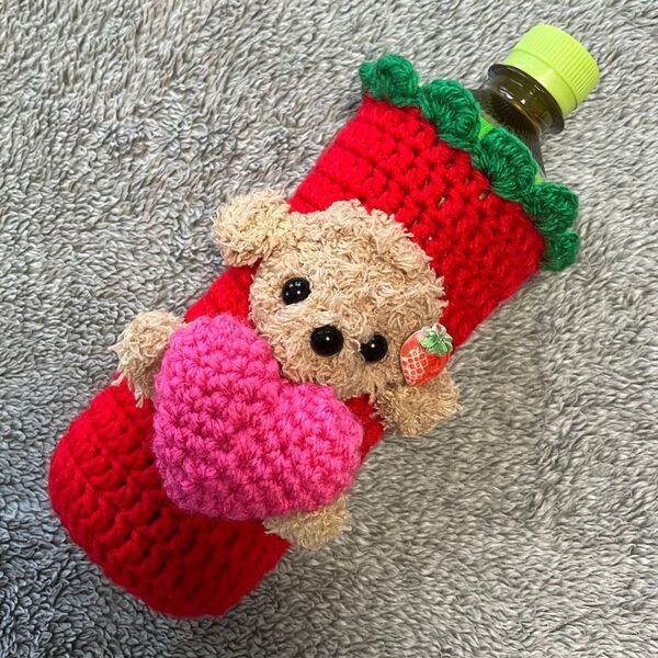 ペットボトルホルダー 苺のペットボトルカバー ハンドメイド