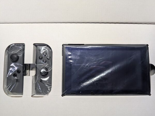 Nintendo Switch バッテリー強化版 【おまけ】micro sd 64gb キャリングポーチ