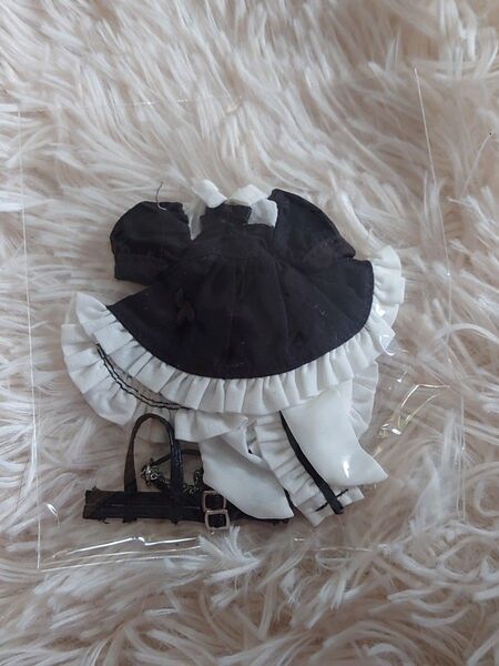 新品 未使用 悸動瞬息 一万回の脱出計画 バトルメイド服 ①