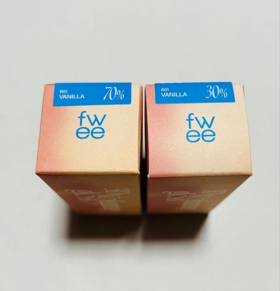 fwee(フィー)3D ボリューミング グロス A01 バニラ 30%、B01 バニラ 70% セット