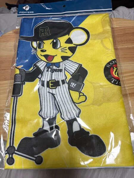 阪神タイガース 日本ハムファイターズ 交流戦コラボフェイスタオル 新品