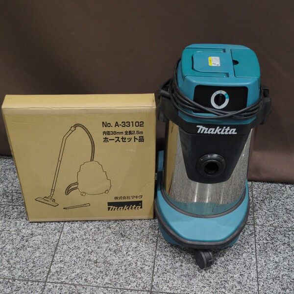 マキタ 業務用集塵機 モデル490 乾湿両用 ノズルホース新品付属