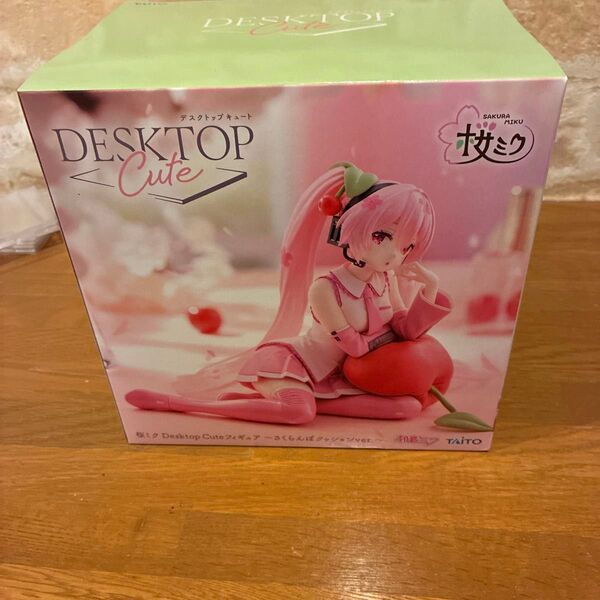 桜ミク Desktop Cuteフィギュア〜さくらんぼクッションver.〜